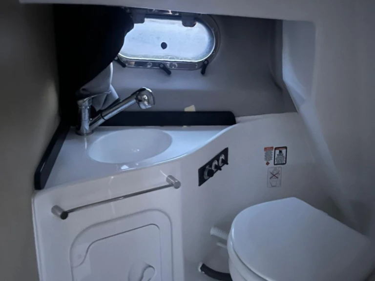 Noleggio a Castellammare di Stabia – Saver Saver 750 Cabin  su SamBoat