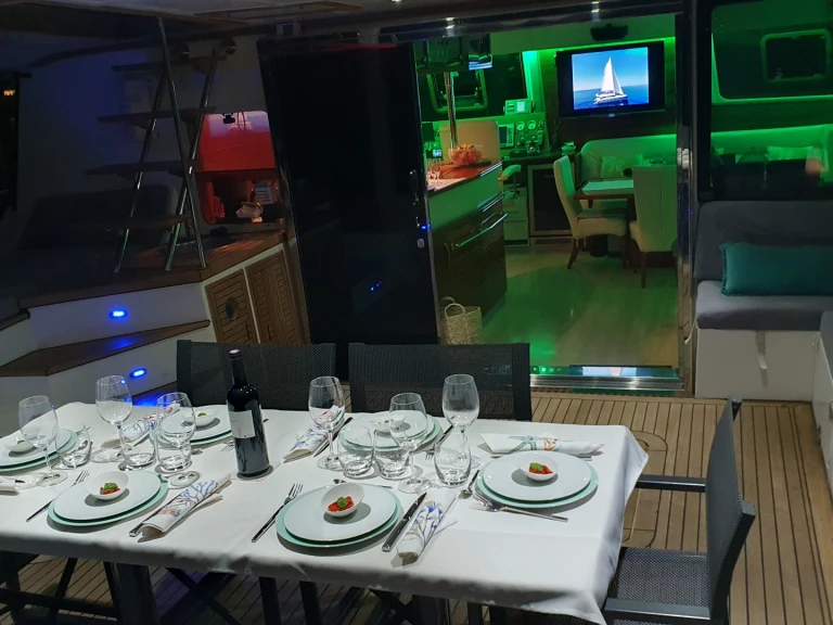 Noleggio Catamarano con o senza skipper Sunreef a Bormes-les-Mimosas