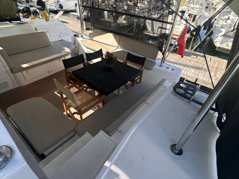 Noleggio barche Fethiye economico Lagoon 46