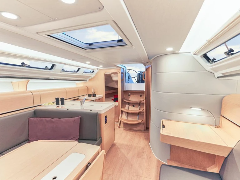 Noleggio a Rovigno – Dehler Dehler 38 SQ su SamBoat