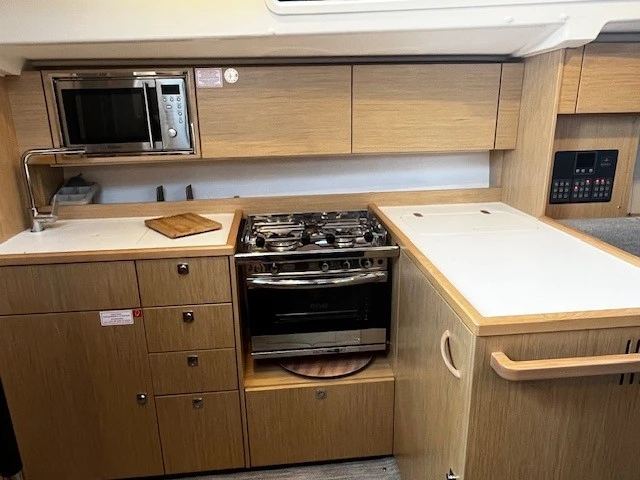 Noleggio a Marsiglia – Bavaria Bavaria C38 su SamBoat