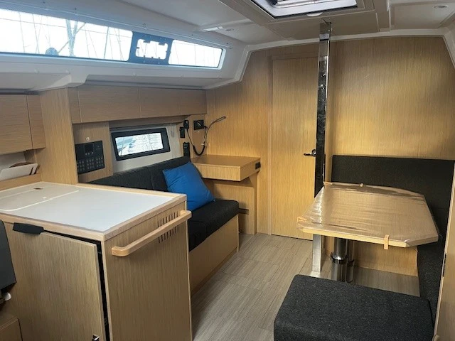Noleggio barche Bavaria Bavaria C38 a Marsiglia su Samboat