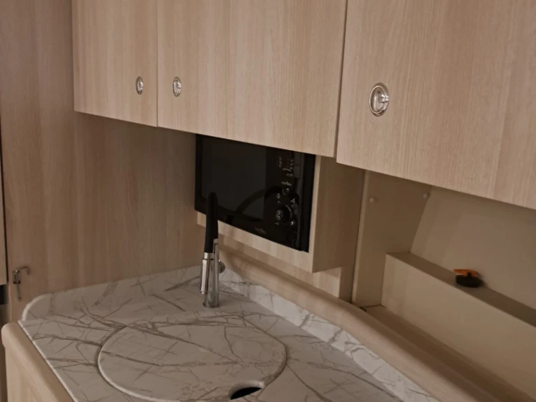 Noleggiare una Baia 48 a Poltu Quatu