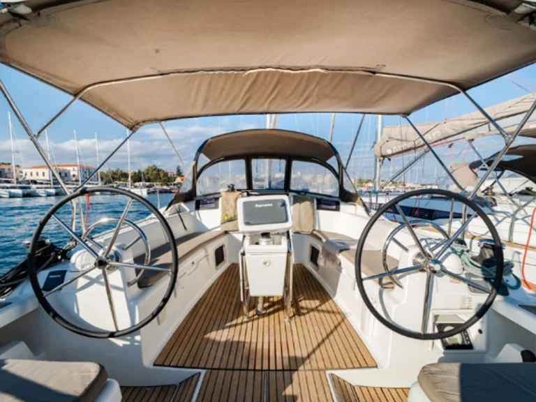Noleggio Barca a vela a Limassol – Jeanneau Sun Odyssey 439
