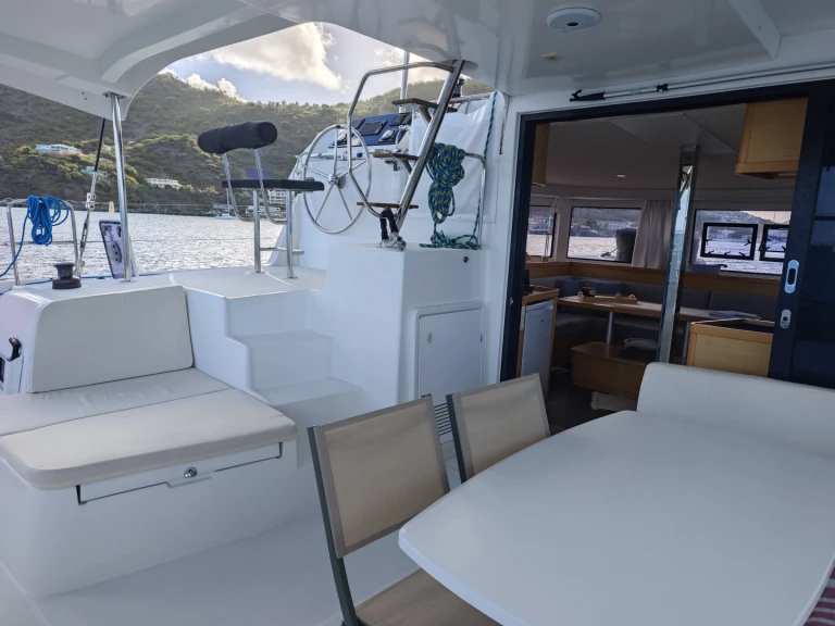 Lagoon Lagoon 42 da affittare a  Marigot