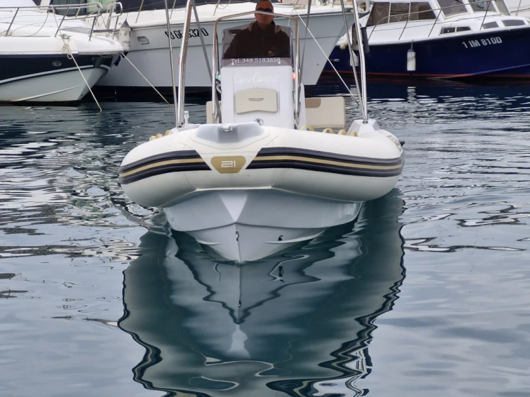 Noleggiare una Arkos 21 a Sanremo