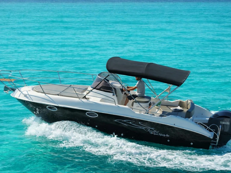 Noleggio Barca a motore Pacific Craft con patente nautica