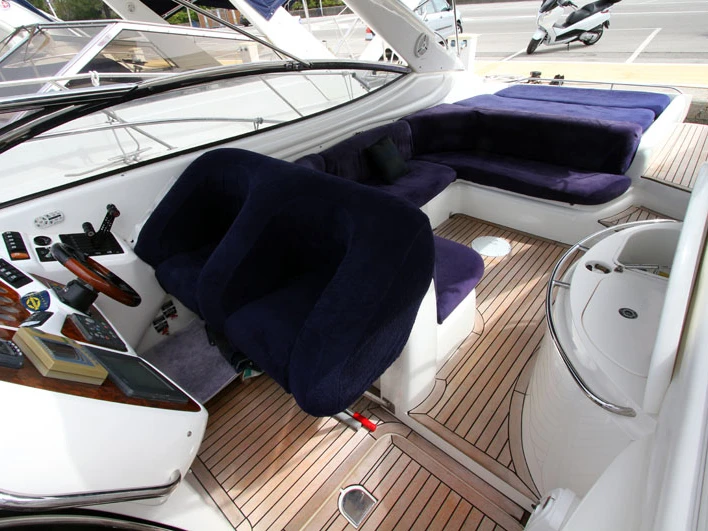 Noleggio Barca a motore a Cannes – Sunseeker Superhawk 48
