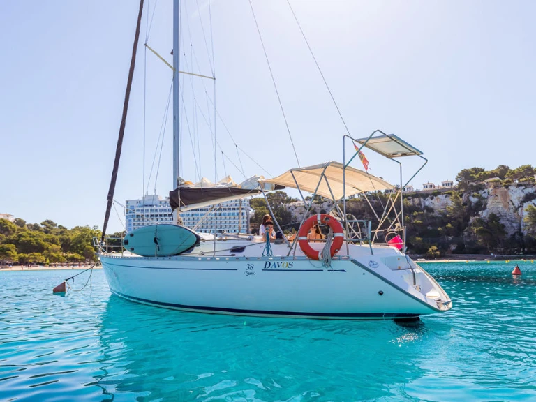 Noleggio a Cala Galdana – Dufour Dufour 38 Classic su SamBoat