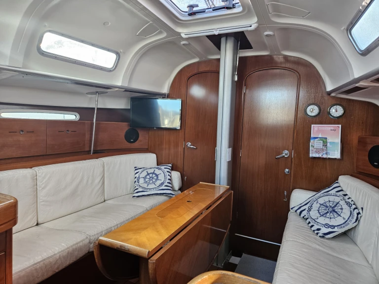 Noleggio Barca a vela con o senza skipper Bénéteau a Donostia / San Sebastián