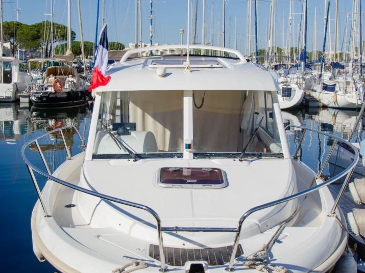 Jeanneau Merry Fisher 725 HB da affittare a  Port-Camargue