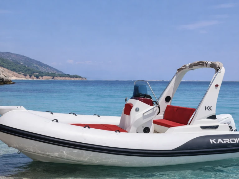 Noleggio barche Marina di Portisco economico Kardis Fox 570