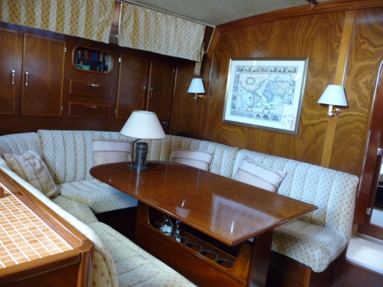 Noleggio Barca a vela con o senza skipper Amel a Punta Ala