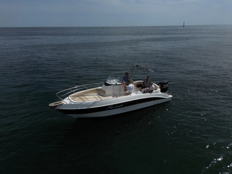 Noleggio Barca a motore Marinello con patente nautica