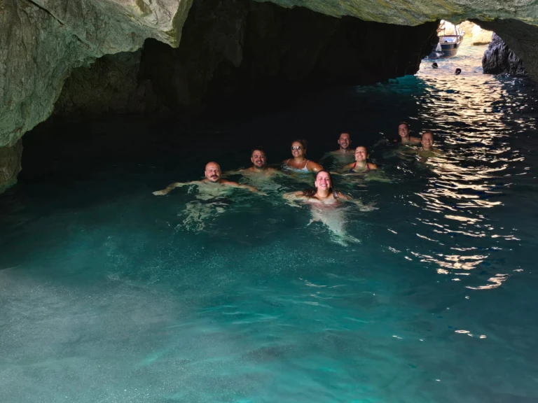 Joker Boat Clubman 26 da affittare a  Sorrento