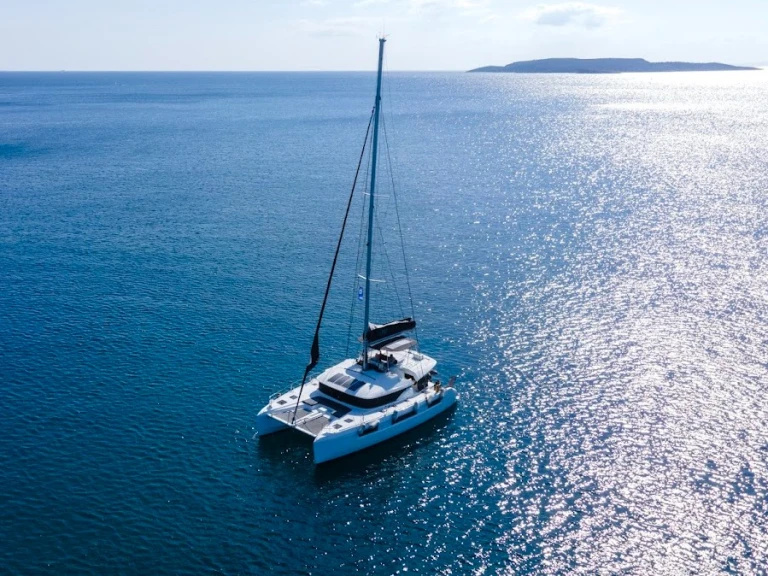 Noleggio barche Lagoon Lagoon 50 a Paros (Isola) su Samboat