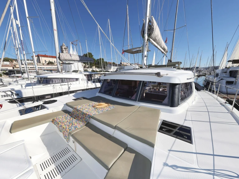Noleggio barche Sebenico economico Bali Catspace Voile