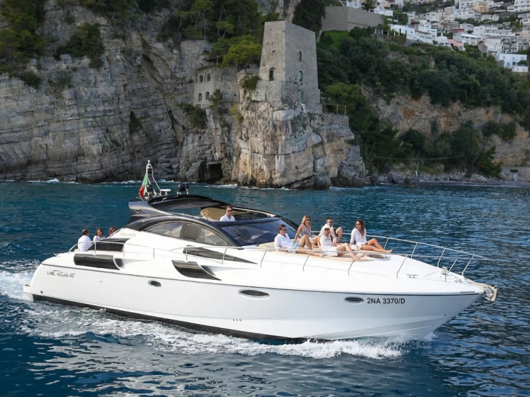 Noleggio a Positano – Yacht CR45 HT Sport su SamBoat