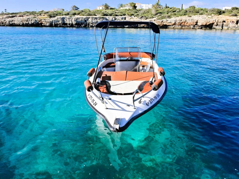 Noleggio Barca a motore con o senza skipper Polyester Yacht a Ciutadella de Menorca