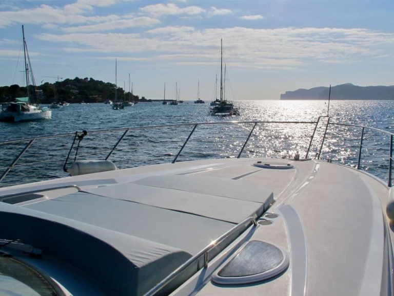 Noleggio barche Sunseeker Portofino 53 a Torrevieja su Samboat