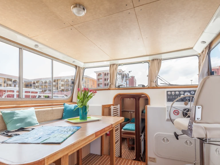 Noleggio Houseboat a Dompierre-sur-Besbre – Pénichette Pénichette 1180 FB