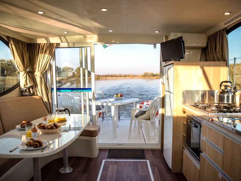 Noleggio Barca a motore a Bellanaleck – Nicols Yacht Nicols Estivale Sixto +