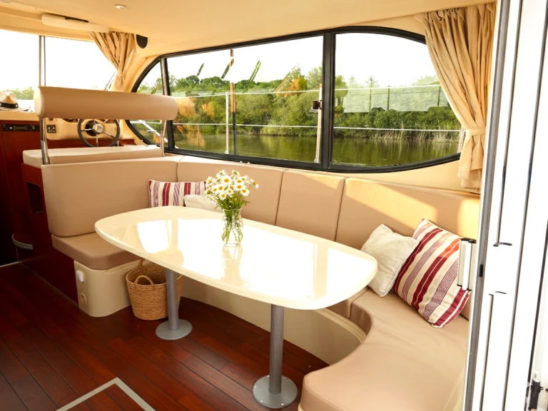 Nicols Yacht Nicols Estivale Octo da affittare a  Cahors