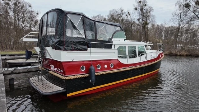 Noleggio barche Zehdenick economico Dutch Sturdy 380 AC Twin "Marion"