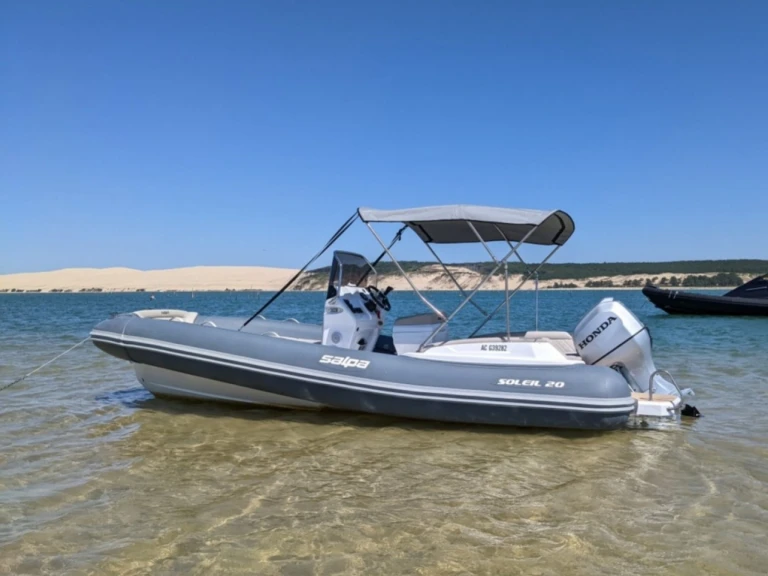 Gommone a noleggio a Bélisaire al miglior prezzo