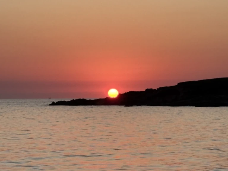 Barca a vela a noleggio a Calasetta al miglior prezzo