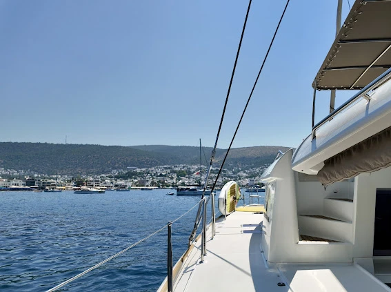 Noleggio Catamarano a Bodrum – Lagoon 450F