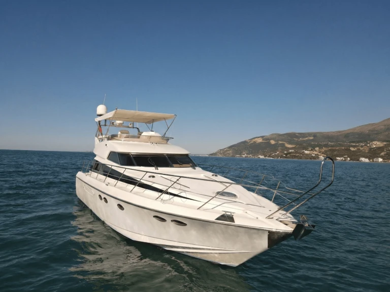Noleggio Yacht di lusso con o senza skipper Dyna a Himarë