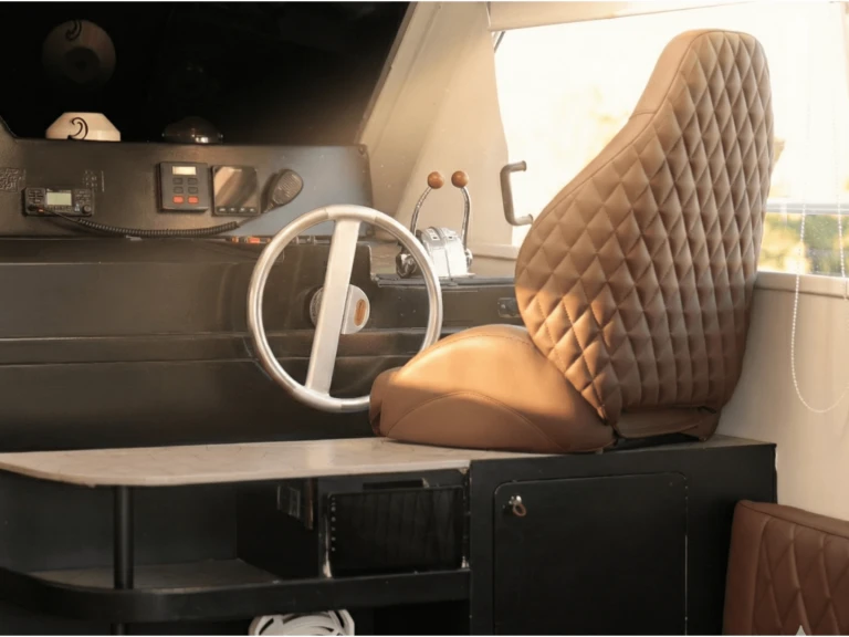 Noleggio barche Orikum economico Ferretti 39