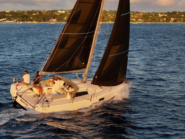 Barca a vela a noleggio a Marsiglia al miglior prezzo