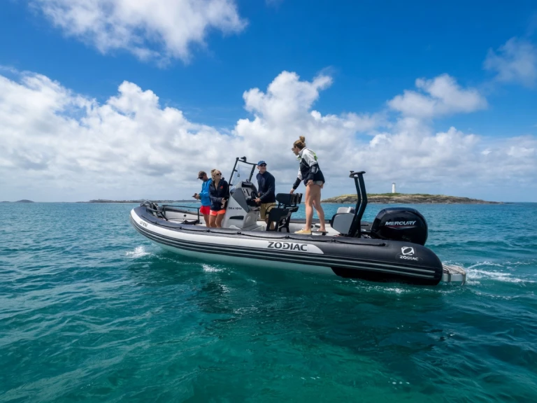 Noleggio Gommone Zodiac con patente nautica