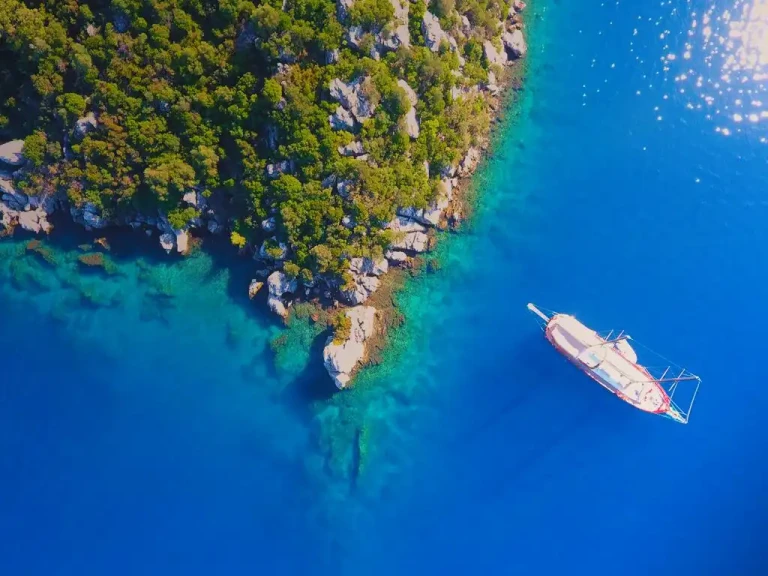 Noleggio Barca a vela Custom con patente nautica