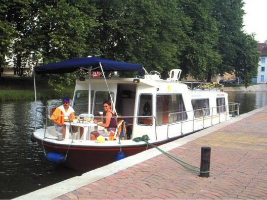  Espade 1150 Fly C da affittare a  Savoyeux