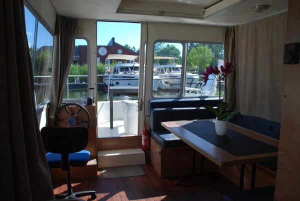 Noleggio a Louhans –  Espade 1150 Fly C su SamBoat