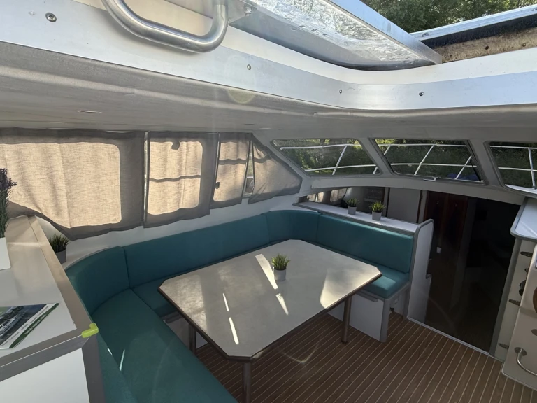 Noleggiare una  Tarpon 42 a Mittersheim