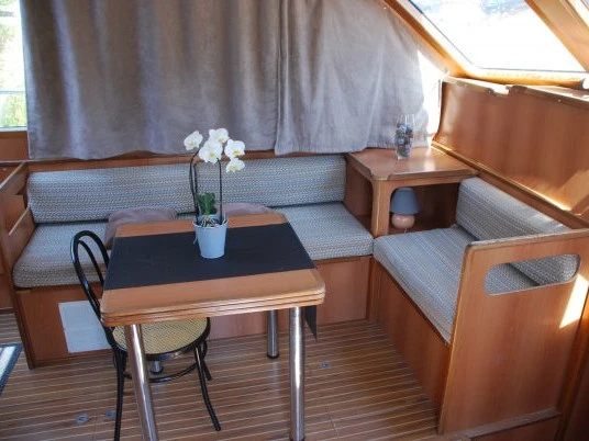 Noleggio Barca a motore  con patente nautica