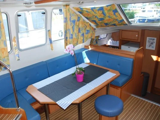 Noleggio Barca a motore con o senza skipper  a Savoyeux