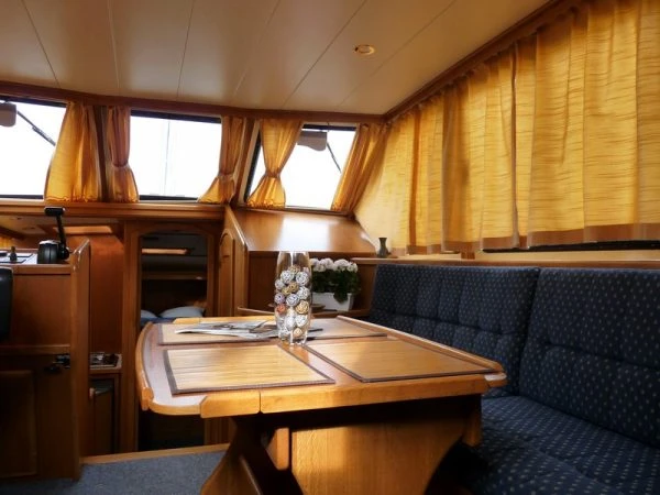 Gruno Gruno 38 Elite da affittare a  Louhans