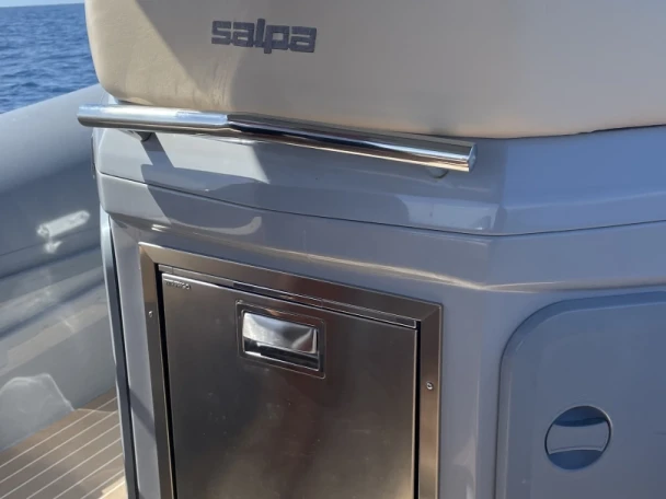 Noleggio barche Antibes economico Salpa Soleil 28