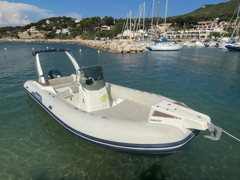 Noleggio a La Madrague – Capelli Tempest 770 su SamBoat