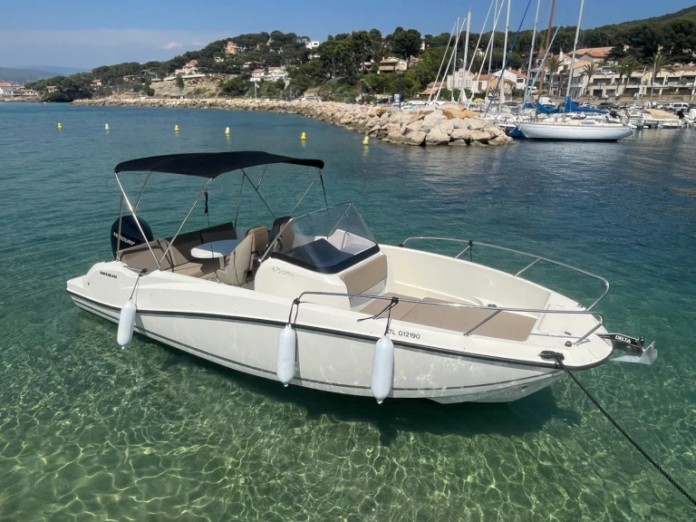 Noleggiare una Quicksilver Activ 675 Open a La Madrague