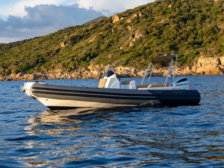 Noleggio barche Quicksilver Quicksilver 555 Activ Open a Porto Pollo su Samboat