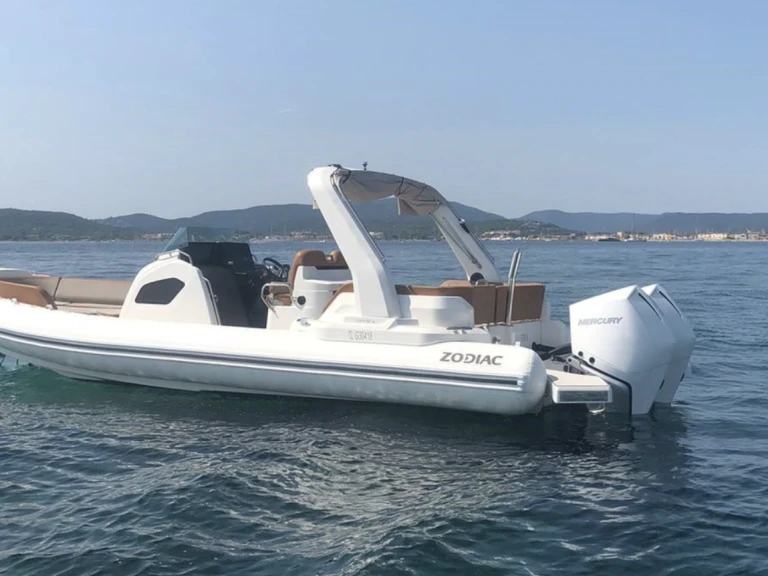 Noleggio Gommone Zodiac con patente nautica