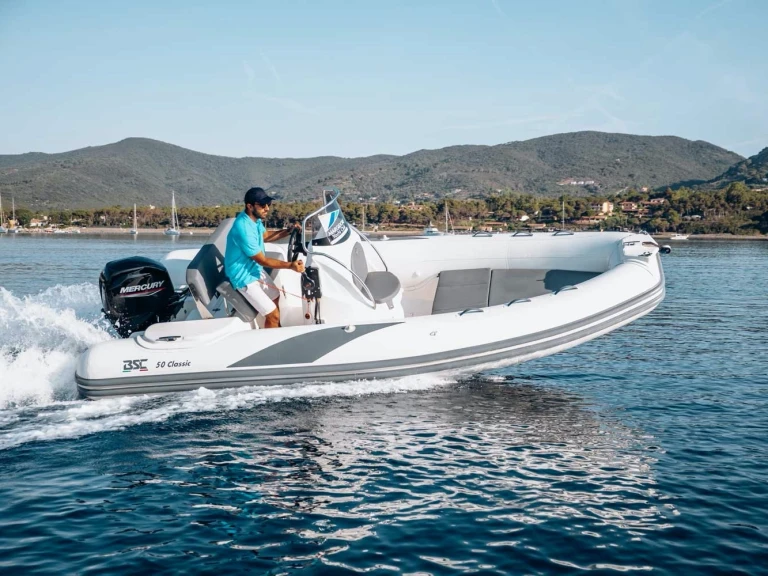 Noleggio Gommone con o senza skipper Bsc a Sète