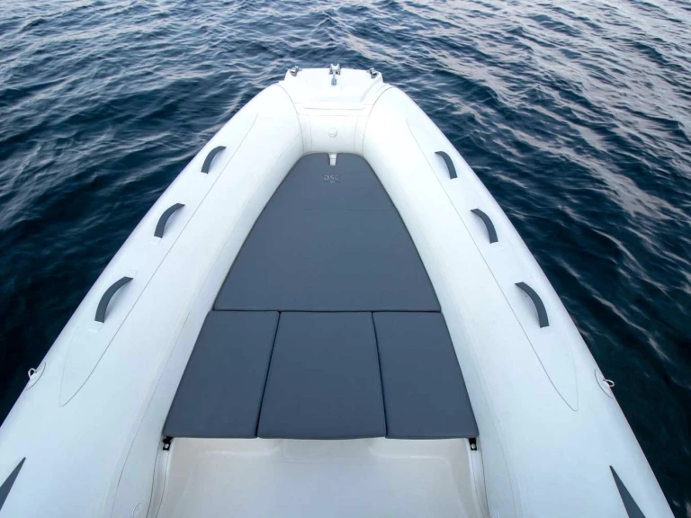 Noleggiare una Bsc 50 Classic a Sète