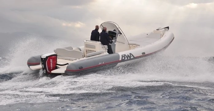 Noleggio barche Bwa Sport 28 GTc a Port Grimaud su Samboat